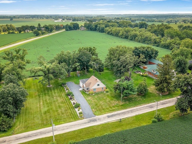 5322 Tipple Rd, ROCKFORD, Illinois 61102, 3 Bedrooms Bedrooms, ,2 BathroomsBathrooms,House,For Sale,Tipple Rd,202604963