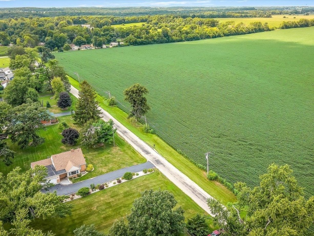 5322 Tipple Rd, ROCKFORD, Illinois 61102, 3 Bedrooms Bedrooms, ,2 BathroomsBathrooms,House,For Sale,Tipple Rd,202604963