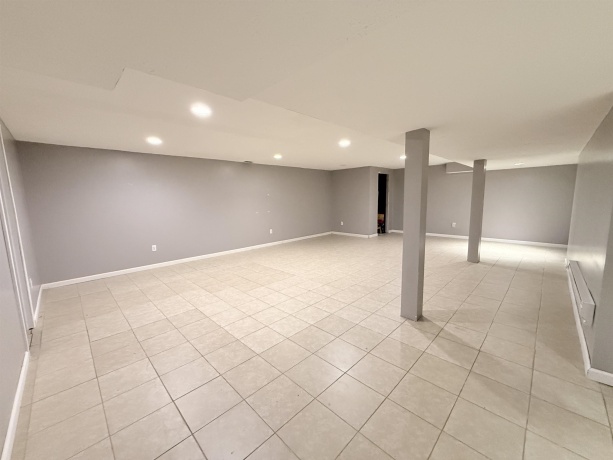 632 Larnell, ROCKFORD, Illinois 61101, 3 Bedrooms Bedrooms, ,2 BathroomsBathrooms,House,For Sale,Larnell,202604966