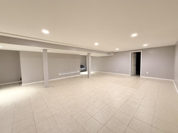 632 Larnell, ROCKFORD, Illinois 61101, 3 Bedrooms Bedrooms, ,2 BathroomsBathrooms,House,For Sale,Larnell,202604966