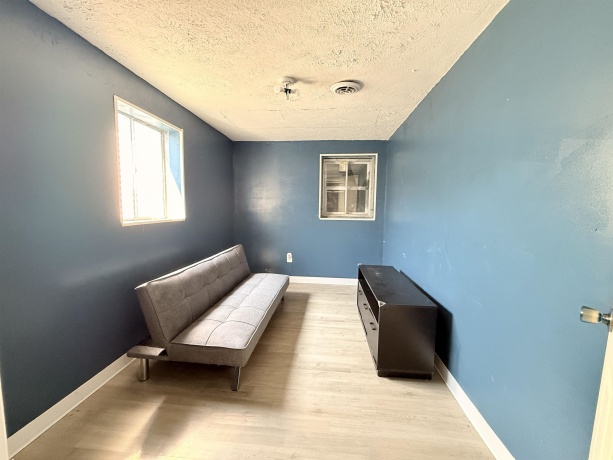 632 Larnell, ROCKFORD, Illinois 61101, 3 Bedrooms Bedrooms, ,2 BathroomsBathrooms,House,For Sale,Larnell,202604966