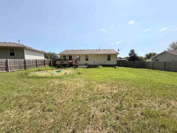 632 Larnell, ROCKFORD, Illinois 61101, 3 Bedrooms Bedrooms, ,2 BathroomsBathrooms,House,For Sale,Larnell,202604966