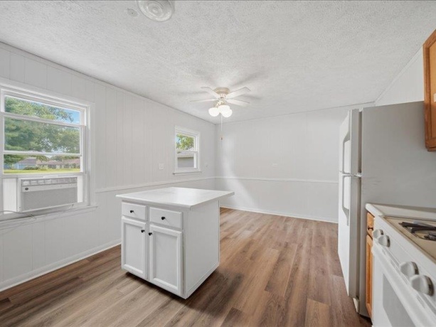505 10th, OREGON, Illinois 61061, 4 Bedrooms Bedrooms, ,1 BathroomBathrooms,House,For Sale,10th,202604967