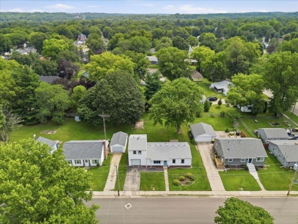 505 10th, OREGON, Illinois 61061, 4 Bedrooms Bedrooms, ,1 BathroomBathrooms,House,For Sale,10th,202604967