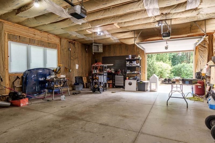 9850 RIDGE, ROCKFORD, Illinois 61107, 4 Bedrooms Bedrooms, ,2 BathroomsBathrooms,House,For Sale,RIDGE,202604971