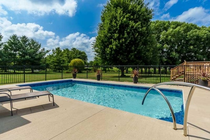 9850 RIDGE, ROCKFORD, Illinois 61107, 4 Bedrooms Bedrooms, ,2 BathroomsBathrooms,House,For Sale,RIDGE,202604971