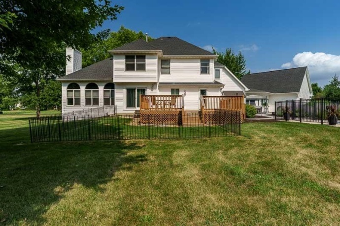 9850 RIDGE, ROCKFORD, Illinois 61107, 4 Bedrooms Bedrooms, ,2 BathroomsBathrooms,House,For Sale,RIDGE,202604971