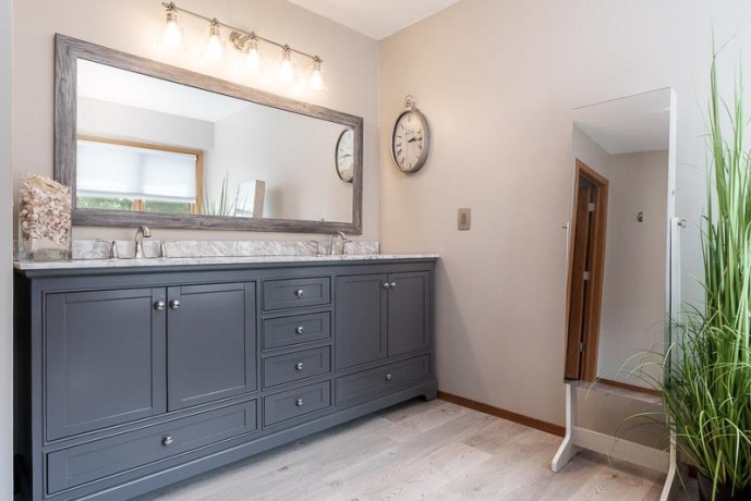 9850 RIDGE, ROCKFORD, Illinois 61107, 4 Bedrooms Bedrooms, ,2 BathroomsBathrooms,House,For Sale,RIDGE,202604971