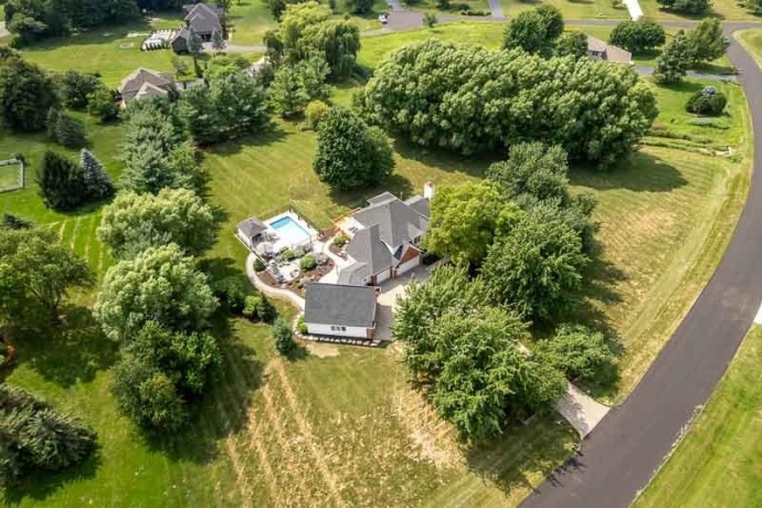 9850 RIDGE, ROCKFORD, Illinois 61107, 4 Bedrooms Bedrooms, ,2 BathroomsBathrooms,House,For Sale,RIDGE,202604971