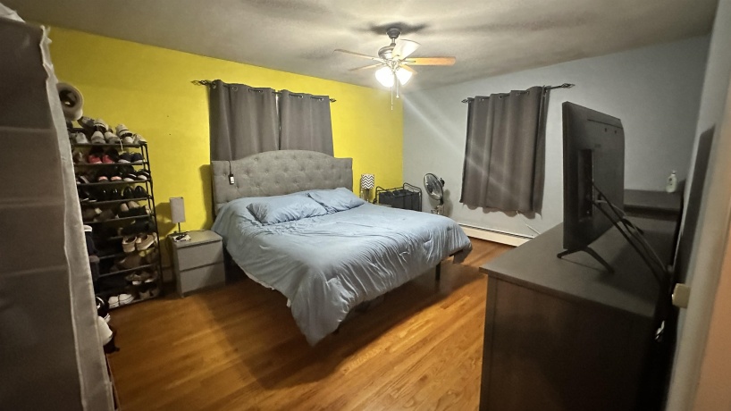 220 Beacon, BELVIDERE, Illinois 61008, 3 Bedrooms Bedrooms, ,2 BathroomsBathrooms,House,For Sale,Beacon,202604974