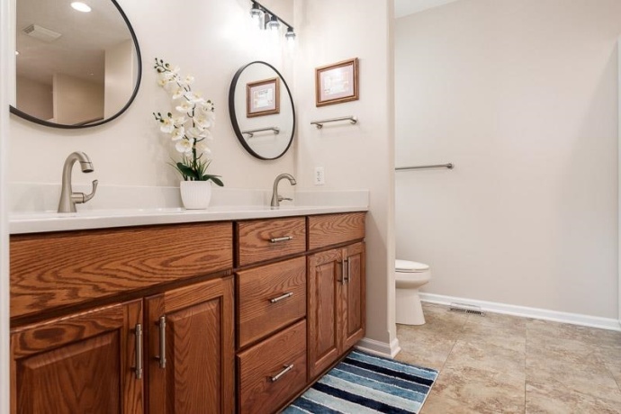 1517 MEADOWLARK, ROCKFORD, Illinois 61108, 2 Bedrooms Bedrooms, ,2 BathroomsBathrooms,Condominium,For Sale,MEADOWLARK,202604975