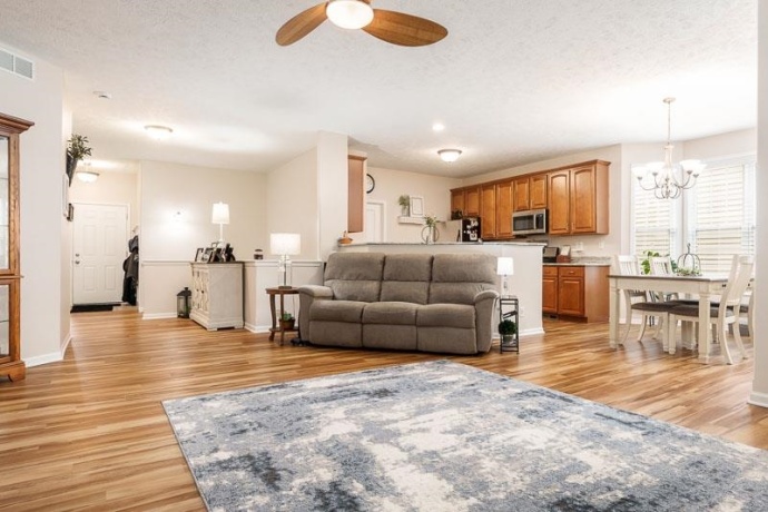 1517 MEADOWLARK, ROCKFORD, Illinois 61108, 2 Bedrooms Bedrooms, ,2 BathroomsBathrooms,Condominium,For Sale,MEADOWLARK,202604975
