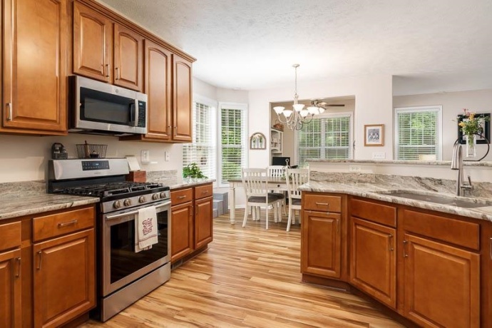 1517 MEADOWLARK, ROCKFORD, Illinois 61108, 2 Bedrooms Bedrooms, ,2 BathroomsBathrooms,Condominium,For Sale,MEADOWLARK,202604975