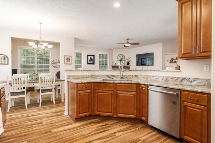 1517 MEADOWLARK, ROCKFORD, Illinois 61108, 2 Bedrooms Bedrooms, ,2 BathroomsBathrooms,Condominium,For Sale,MEADOWLARK,202604975