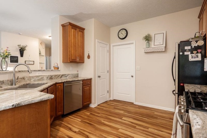 1517 MEADOWLARK, ROCKFORD, Illinois 61108, 2 Bedrooms Bedrooms, ,2 BathroomsBathrooms,Condominium,For Sale,MEADOWLARK,202604975