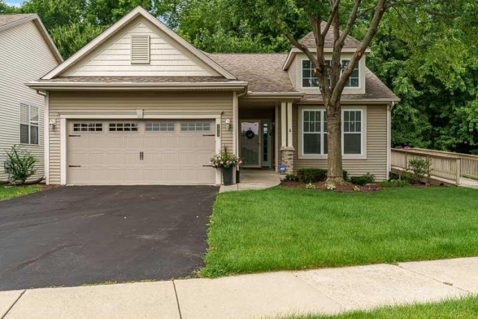 1517 MEADOWLARK, ROCKFORD, Illinois 61108, 2 Bedrooms Bedrooms, ,2 BathroomsBathrooms,Condominium,For Sale,MEADOWLARK,202604975