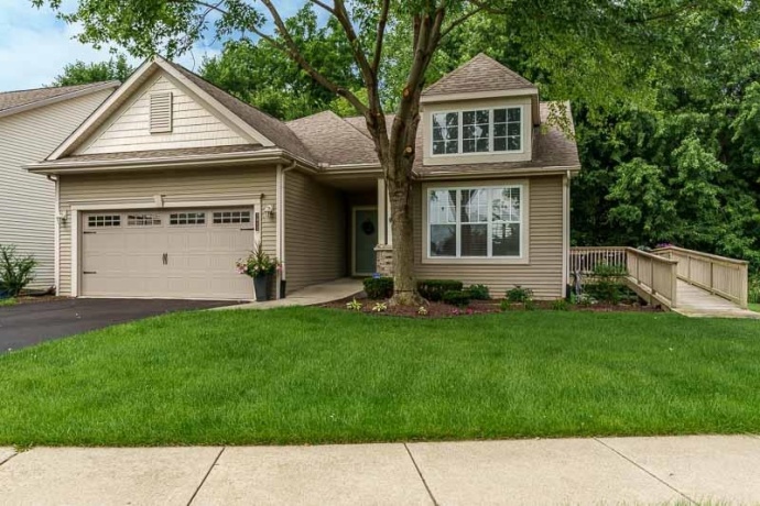 1517 MEADOWLARK, ROCKFORD, Illinois 61108, 2 Bedrooms Bedrooms, ,2 BathroomsBathrooms,Condominium,For Sale,MEADOWLARK,202604975