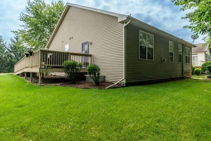 1517 MEADOWLARK, ROCKFORD, Illinois 61108, 2 Bedrooms Bedrooms, ,2 BathroomsBathrooms,Condominium,For Sale,MEADOWLARK,202604975