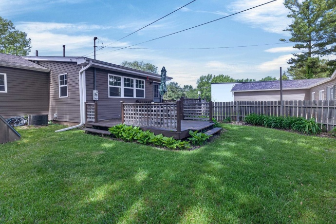 7917-7921 Venus, LOVES PARK, Illinois 61111, 2 Bedrooms Bedrooms, ,2 BathroomsBathrooms,House,For Sale,Venus,202602870