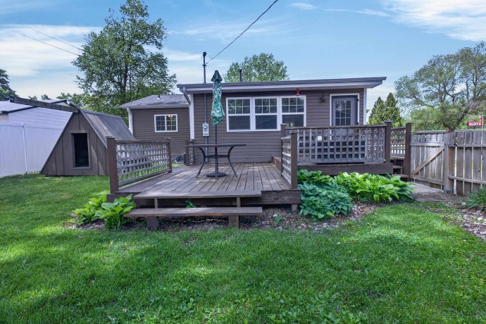 7917-7921 Venus, LOVES PARK, Illinois 61111, 2 Bedrooms Bedrooms, ,2 BathroomsBathrooms,House,For Sale,Venus,202602870