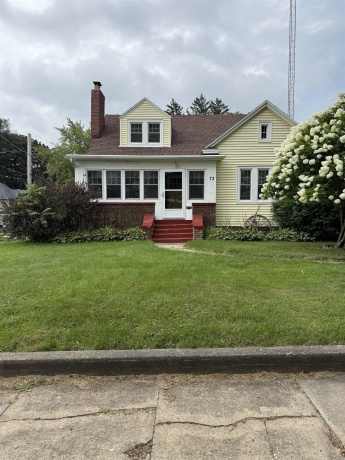 73 Sunset, FREEPORT, Illinois 61032, 3 Bedrooms Bedrooms, ,1 BathroomBathrooms,House,For Sale,Sunset,202604976