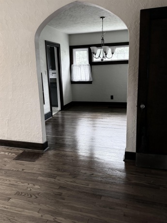 73 Sunset, FREEPORT, Illinois 61032, 3 Bedrooms Bedrooms, ,1 BathroomBathrooms,House,For Sale,Sunset,202604976