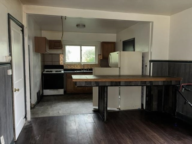 2109 Preston, ROCKFORD, Illinois 61102, 3 Bedrooms Bedrooms, ,1 BathroomBathrooms,House,For Sale,Preston,202604977
