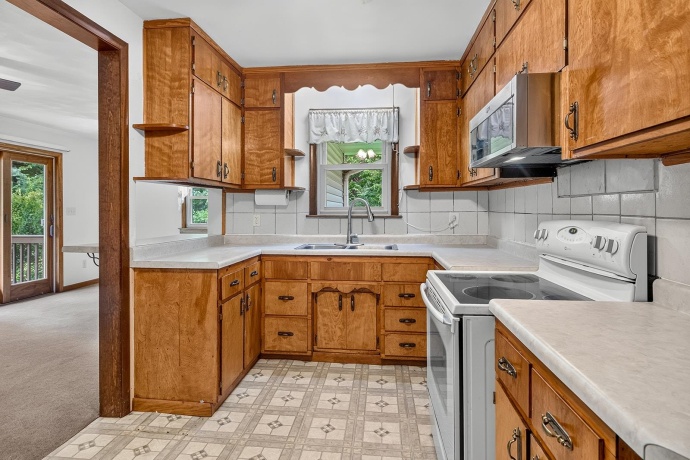 3767 SONGBIRD, CHERRY VALLEY, Illinois 61016, 3 Bedrooms Bedrooms, ,1 BathroomBathrooms,House,For Sale,SONGBIRD,202604978
