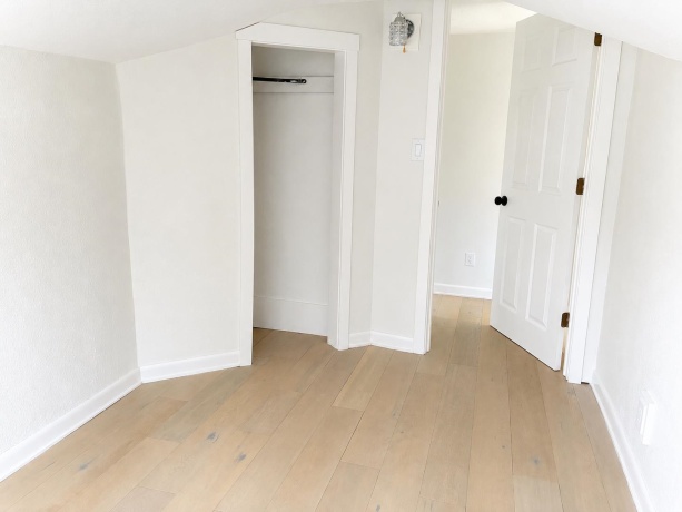 2904 Broadway, ROCKFORD, Illinois 61108, 5 Bedrooms Bedrooms, ,2 BathroomsBathrooms,House,For Sale,Broadway,202604981