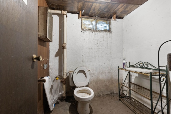 3420 Auburn, ROCKFORD, Illinois 61101, 3 Bedrooms Bedrooms, ,1 BathroomBathrooms,House,For Sale,Auburn,202604982