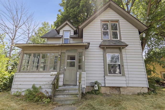 1432 Fairview, ROCKFORD, Illinois 61101, 3 Bedrooms Bedrooms, ,1 BathroomBathrooms,House,For Sale,Fairview,202604983