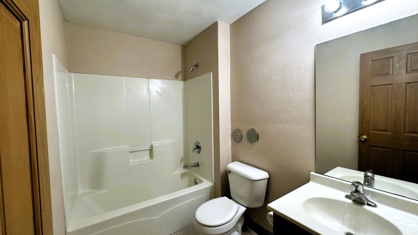 10215 D Metalmark, ROSCOE, Illinois 61073, 2 Bedrooms Bedrooms, ,2 BathroomsBathrooms,Condominium,For Sale,Metalmark,202604987