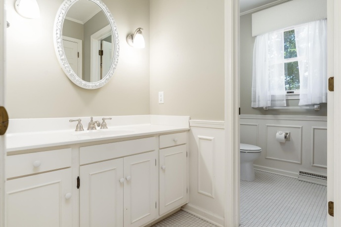 5461 Blackthorn, ROCKFORD, Illinois 61107, 4 Bedrooms Bedrooms, ,2 BathroomsBathrooms,House,For Sale,Blackthorn,202603708