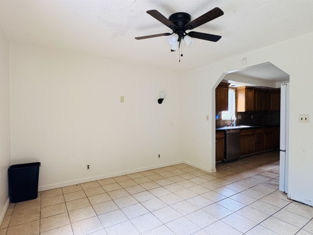 1712 Carney, ROCKFORD, Illinois 61103, 3 Bedrooms Bedrooms, ,1 BathroomBathrooms,House,For Sale,Carney,202603840