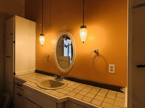 1712 Carney, ROCKFORD, Illinois 61103, 3 Bedrooms Bedrooms, ,1 BathroomBathrooms,House,For Sale,Carney,202603840