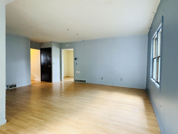 1712 Carney, ROCKFORD, Illinois 61103, 3 Bedrooms Bedrooms, ,1 BathroomBathrooms,House,For Sale,Carney,202603840