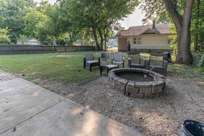 402 Alliance, ROCKFORD, Illinois 61101, 5 Bedrooms Bedrooms, ,1 BathroomBathrooms,House,For Sale,Alliance,202604988