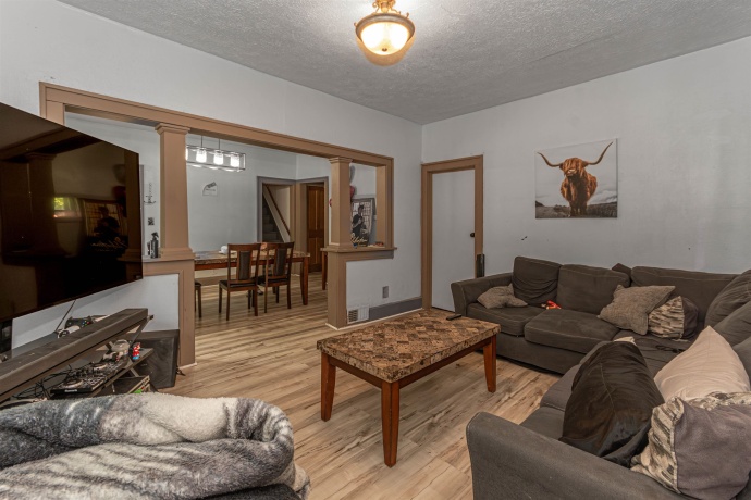 402 Alliance, ROCKFORD, Illinois 61101, 5 Bedrooms Bedrooms, ,1 BathroomBathrooms,House,For Sale,Alliance,202604988