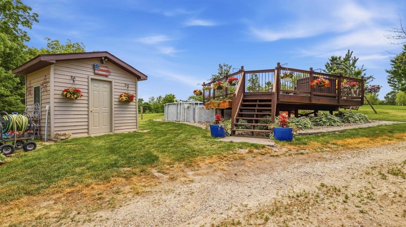1763 St Catherine, BELLEVUE, Iowa 52031, 6 Bedrooms Bedrooms, ,4 BathroomsBathrooms,House,For Sale,St Catherine,202604989