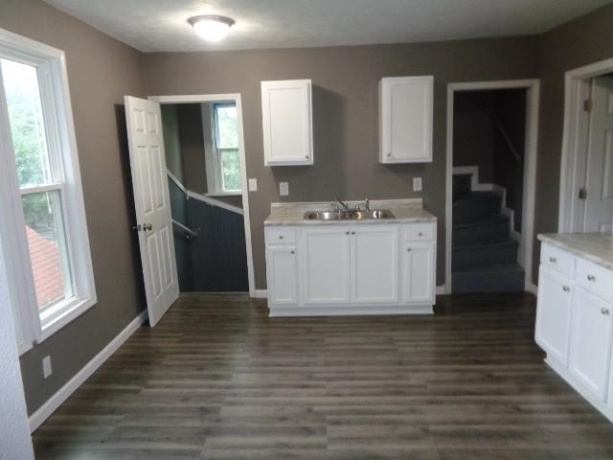 1619 Charles, ROCKFORD, Illinois 61104, ,2 Units,For Sale,Charles,202604991