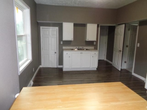 1619 Charles, ROCKFORD, Illinois 61104, ,2 Units,For Sale,Charles,202604991