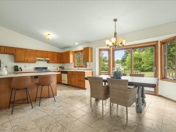 3736 Modesto, ROCKFORD, Illinois 61114, 3 Bedrooms Bedrooms, ,2 BathroomsBathrooms,House,For Sale,Modesto,202604594
