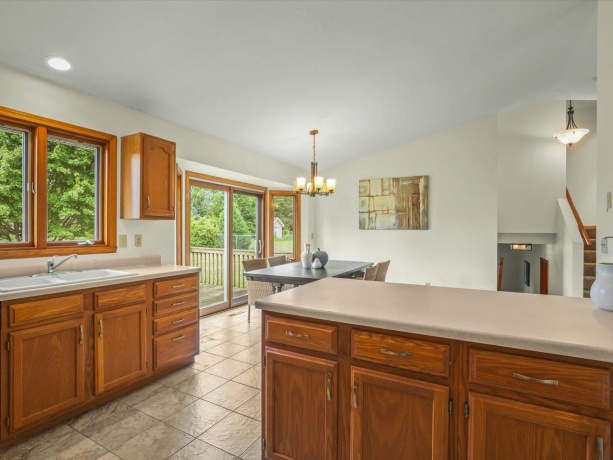 3736 Modesto, ROCKFORD, Illinois 61114, 3 Bedrooms Bedrooms, ,2 BathroomsBathrooms,House,For Sale,Modesto,202604594