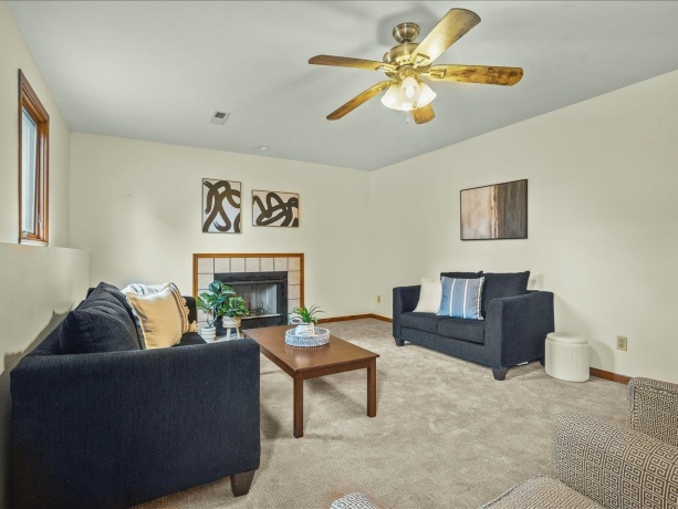 3736 Modesto, ROCKFORD, Illinois 61114, 3 Bedrooms Bedrooms, ,2 BathroomsBathrooms,House,For Sale,Modesto,202604594