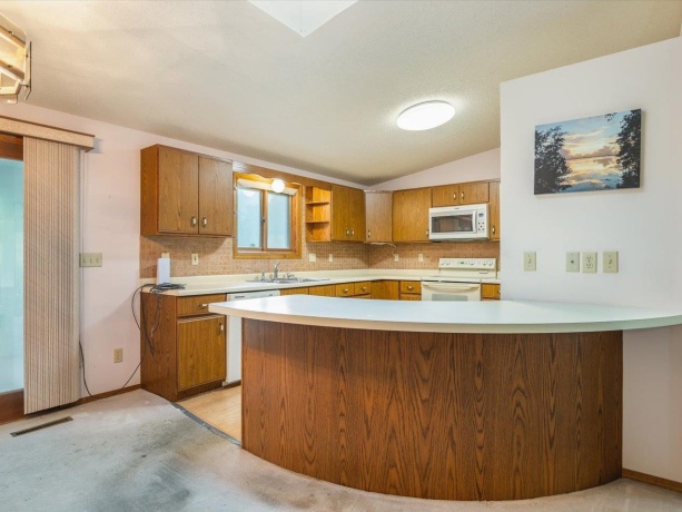 336 Forestcliff, LAKE SUMMERSET, Illinois 61019, 3 Bedrooms Bedrooms, ,2 BathroomsBathrooms,House,For Sale,Forestcliff,202604654