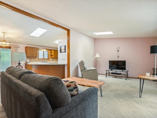 336 Forestcliff, LAKE SUMMERSET, Illinois 61019, 3 Bedrooms Bedrooms, ,2 BathroomsBathrooms,House,For Sale,Forestcliff,202604654
