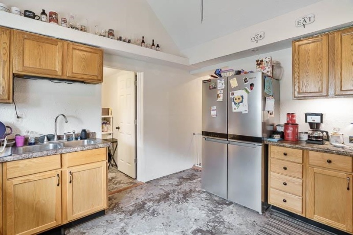610 Clark, SOUTH BELOIT, Illinois 61080, 2 Bedrooms Bedrooms, ,1 BathroomBathrooms,House,For Sale,Clark,202604992