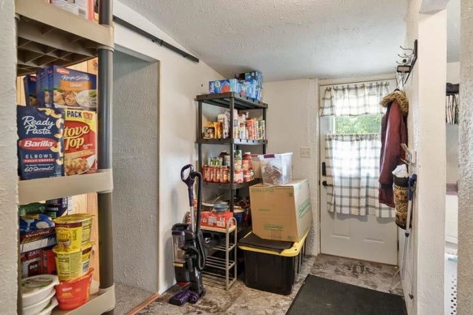 610 Clark, SOUTH BELOIT, Illinois 61080, 2 Bedrooms Bedrooms, ,1 BathroomBathrooms,House,For Sale,Clark,202604992