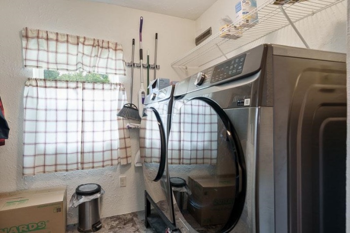 610 Clark, SOUTH BELOIT, Illinois 61080, 2 Bedrooms Bedrooms, ,1 BathroomBathrooms,House,For Sale,Clark,202604992
