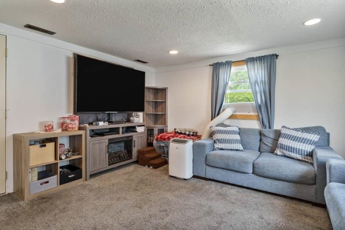 610 Clark, SOUTH BELOIT, Illinois 61080, 2 Bedrooms Bedrooms, ,1 BathroomBathrooms,House,For Sale,Clark,202604992